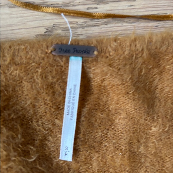 Free people princess fuzzy v-neck sweater small - Picture 3 of 6